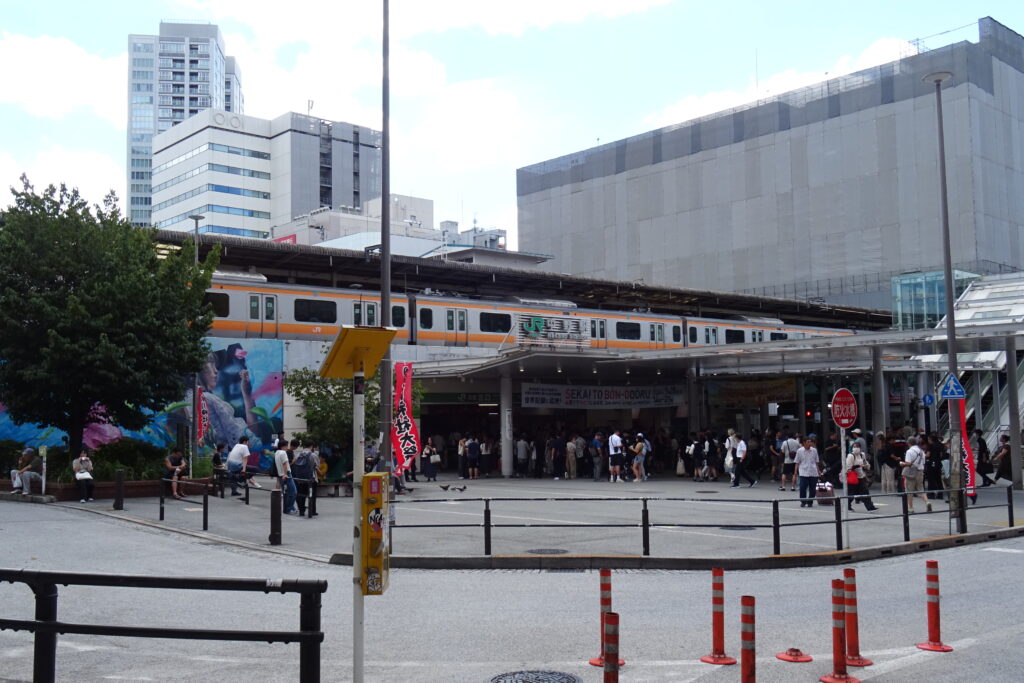 中野駅北口