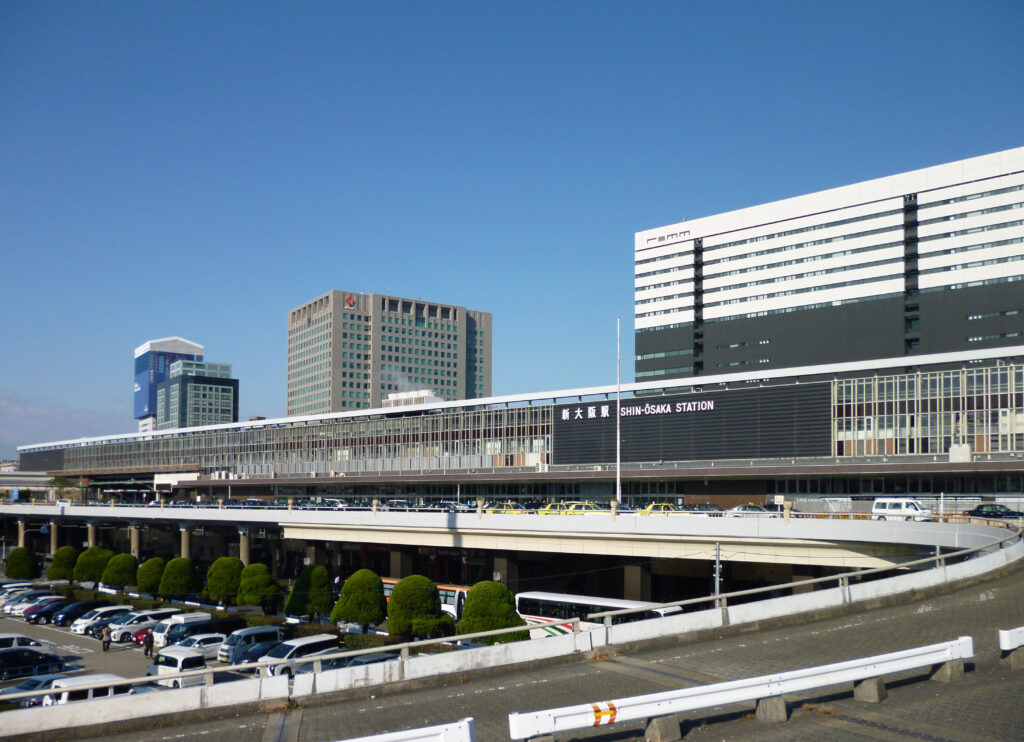 新大阪駅南側